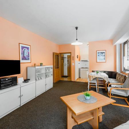 Apartment Lanovka-1 By Interhome Яхимов Экстерьер фото